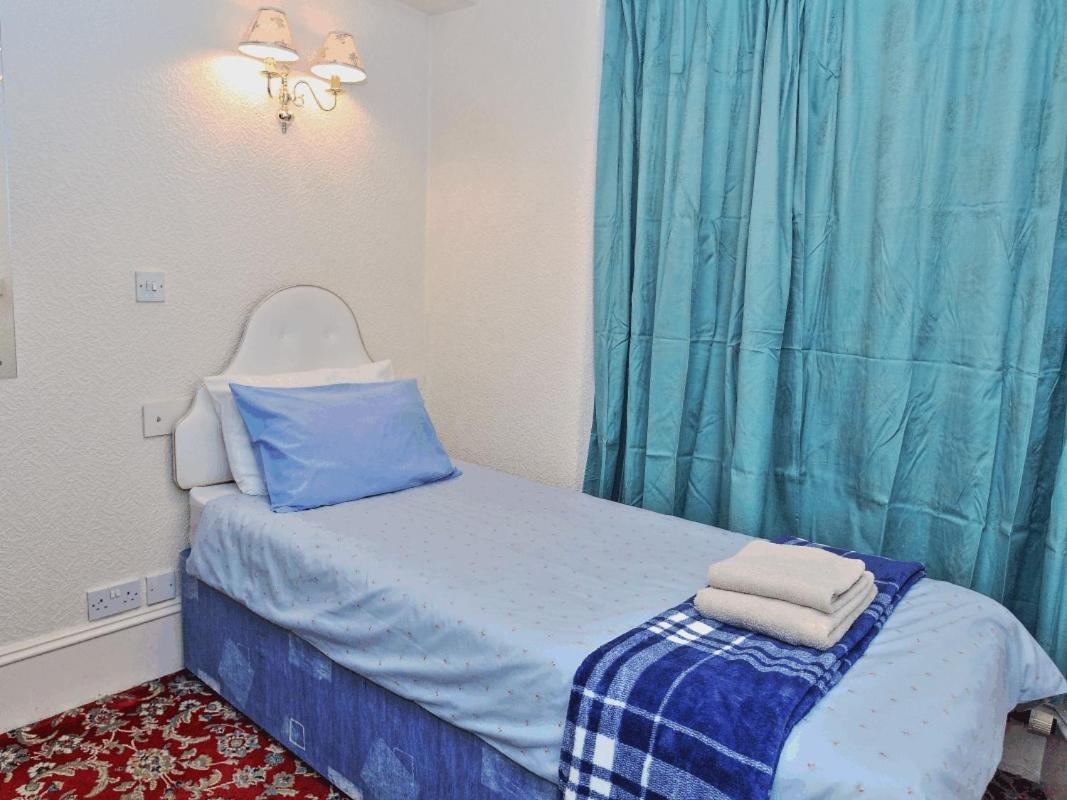 Brentwood Villa Bed And Breakfast Aberdeen Eksteriør billede